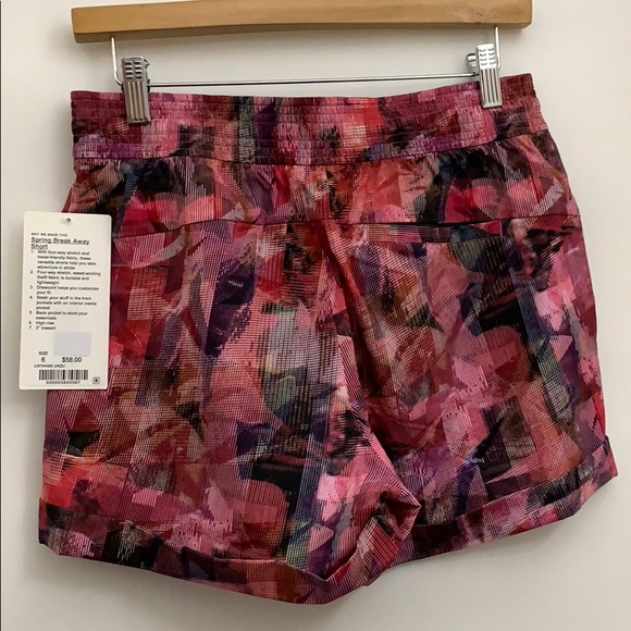 Lululemon Spring Break Away Short NWT Size 6 UNZU - Picture 2 of 7